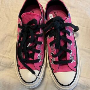 Converse Chucks  Low Hyper Pink Skate size Men 3 Women 5